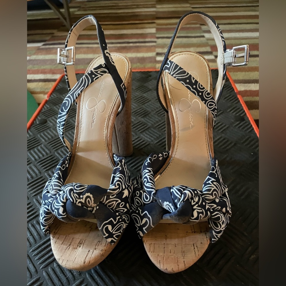 Jessica Simpson blue bandana heels